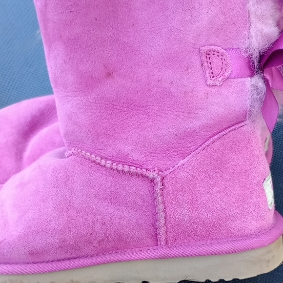 UGG Fuchsia Ankle Boots with Plush Lining - Picture 9 of 16
